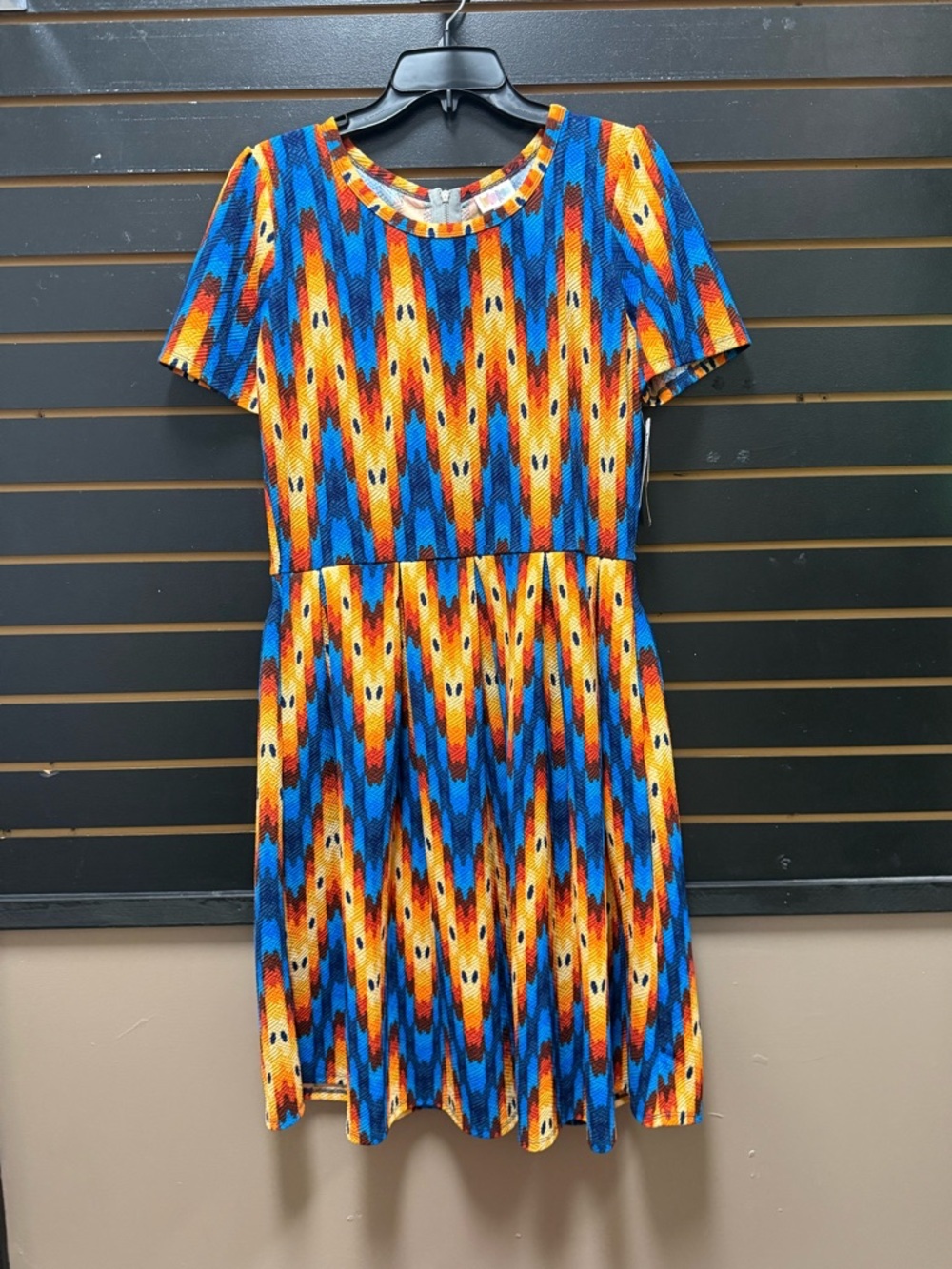 LuLaRoe Amelia Dress 2XL NWT Multicolor Geometric Fit Flare Pockets